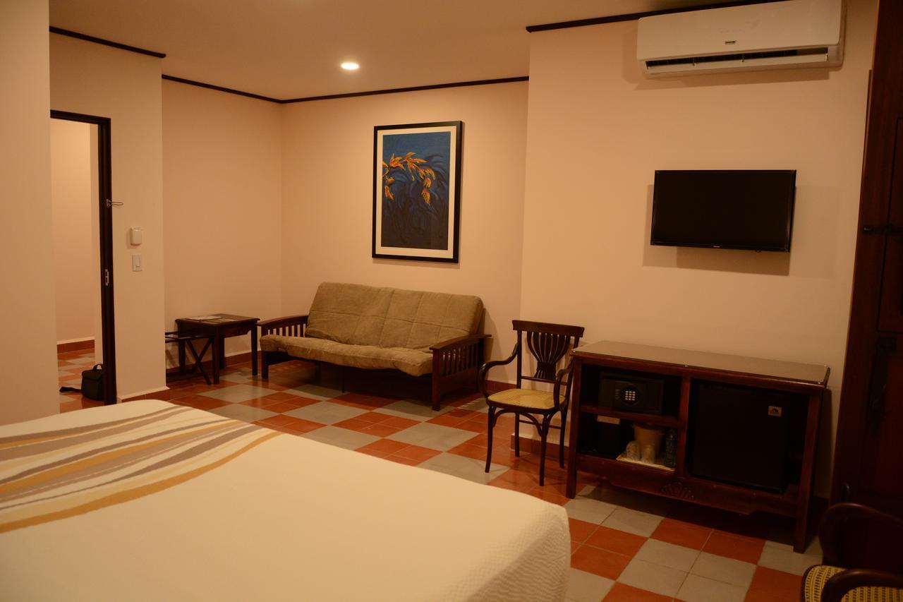 Hotel La Recoleccion León Extérieur photo